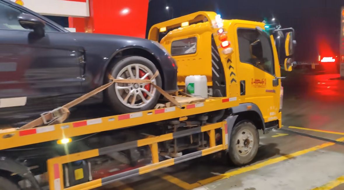 丰都行车途中遇到突发状况该如何呼叫道路救援？